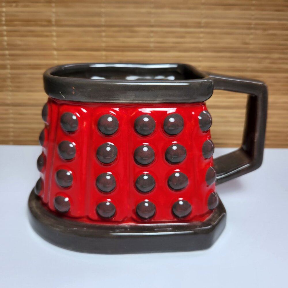 Doctor Who 3D Exterminate Mug 2012 Zeon BBC Licensed Dalek Embossed Cup